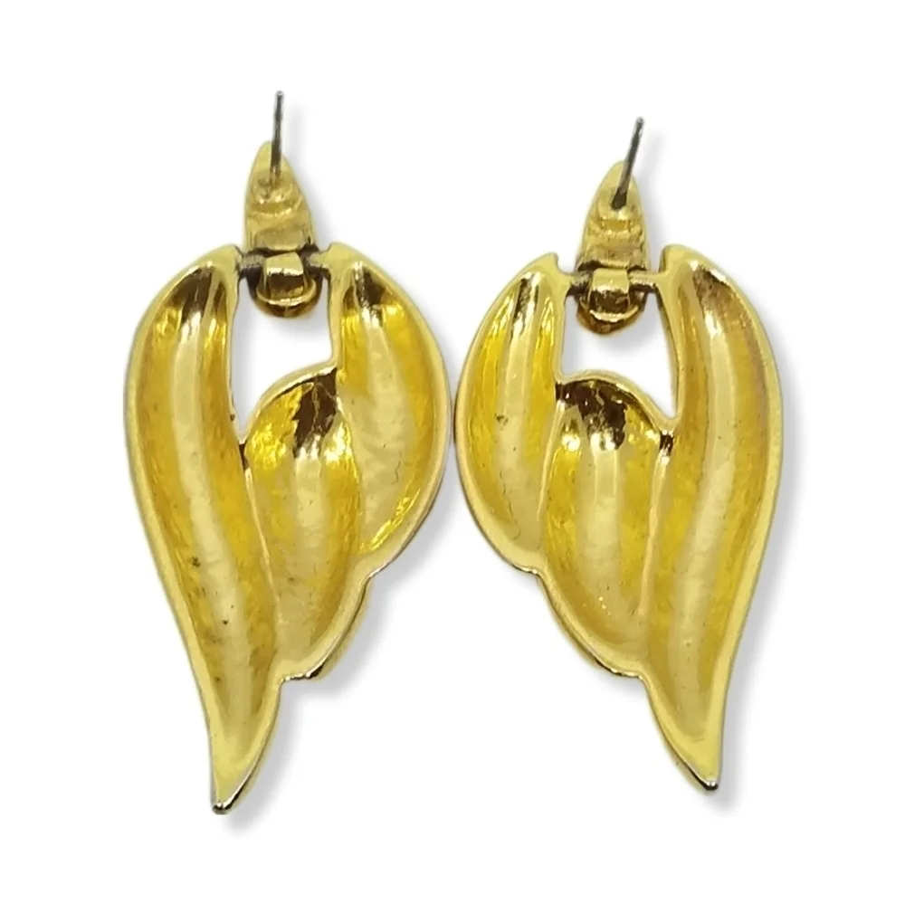 VINTAGE GOLDTONE WINGED HEART STATEMENT NECKLACE & EARRINGS SET